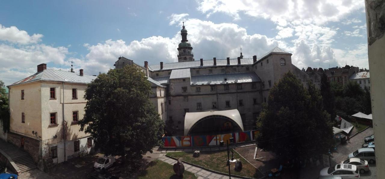 Apartments On Valova 25 Lviv Kültér fotó